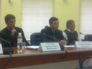 Павло Казар'ян на круглому столі щодо проблем наркозалежності